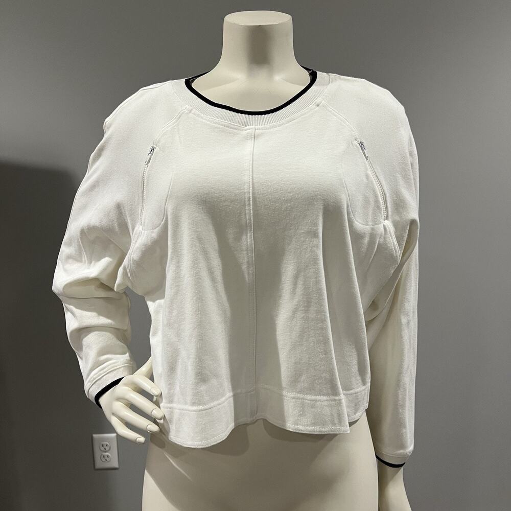 Chaus White Sporty Crop Top With Pocket Accents Size Small